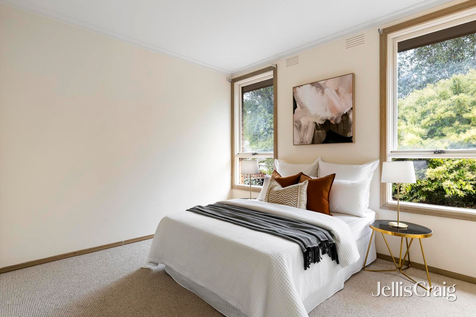 5 Griffin Close, Surrey&nbsp;Hills image 9