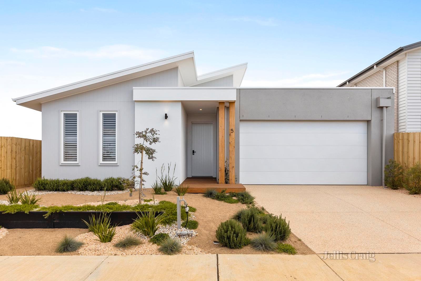 5 Gumdrop Drive, Ocean Grove image 1