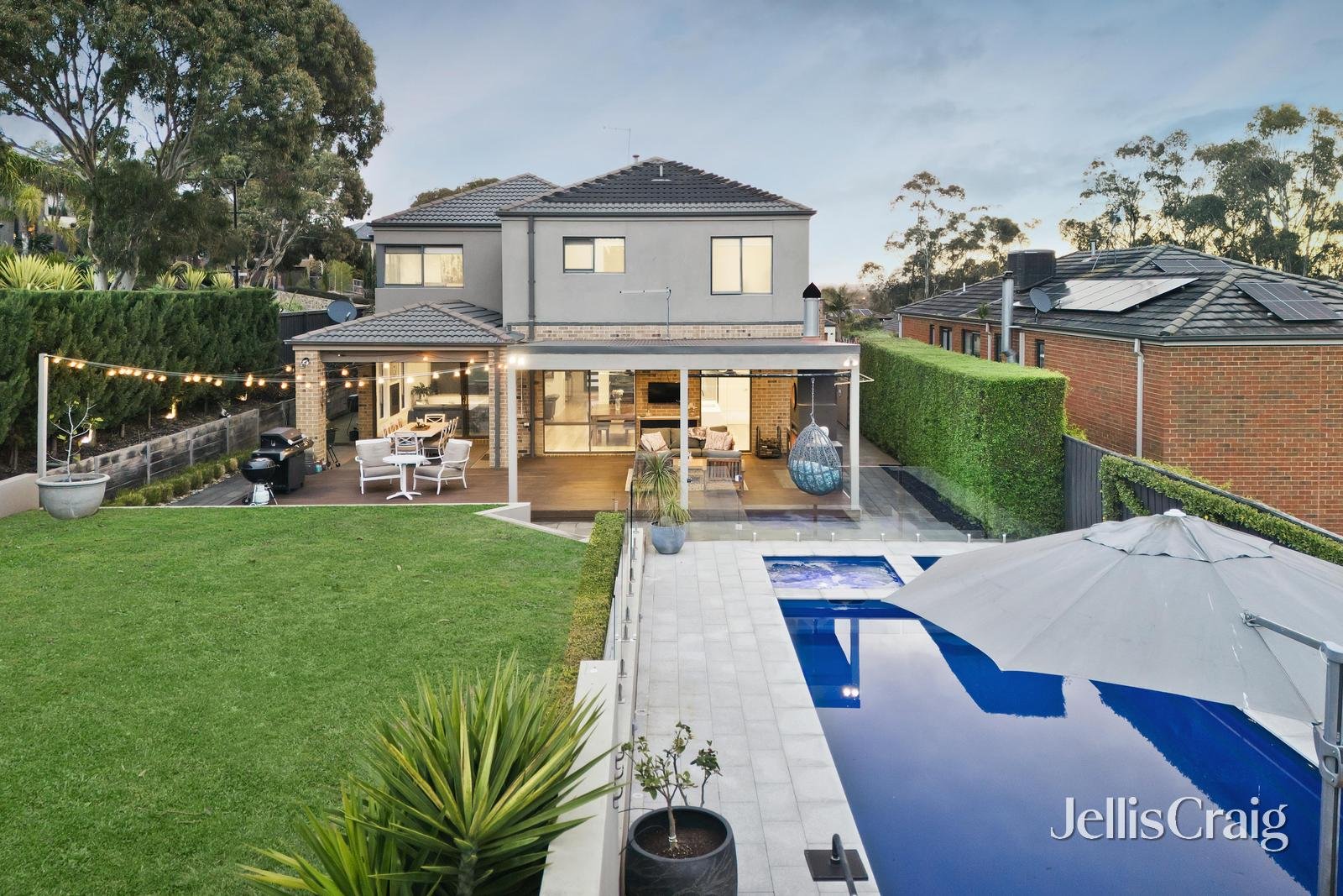 5 Hakea Close, Greensborough image 1