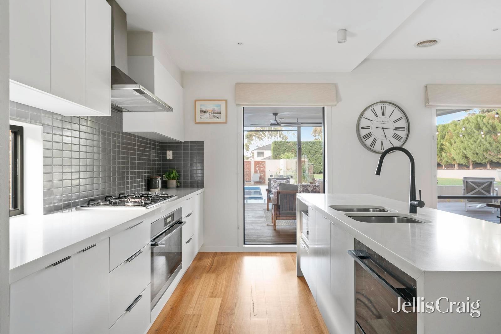 5 Hakea Close, Greensborough image 10
