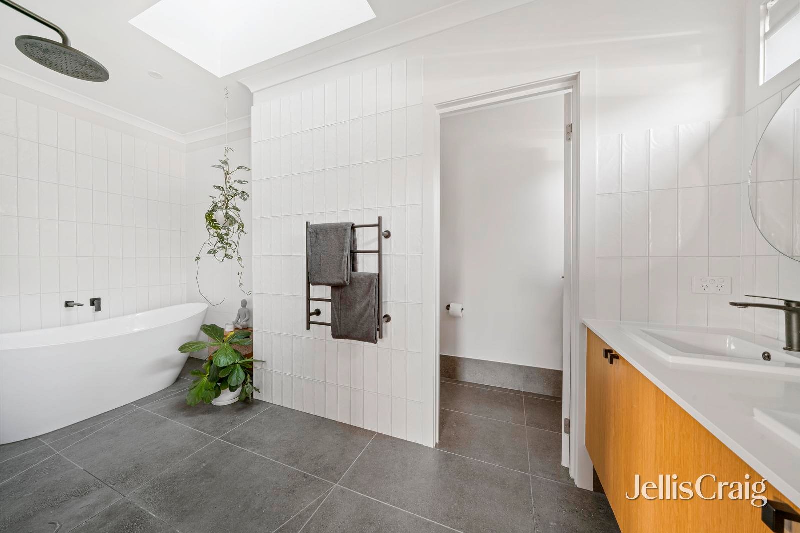 5 Hakea Close, Greensborough image 17