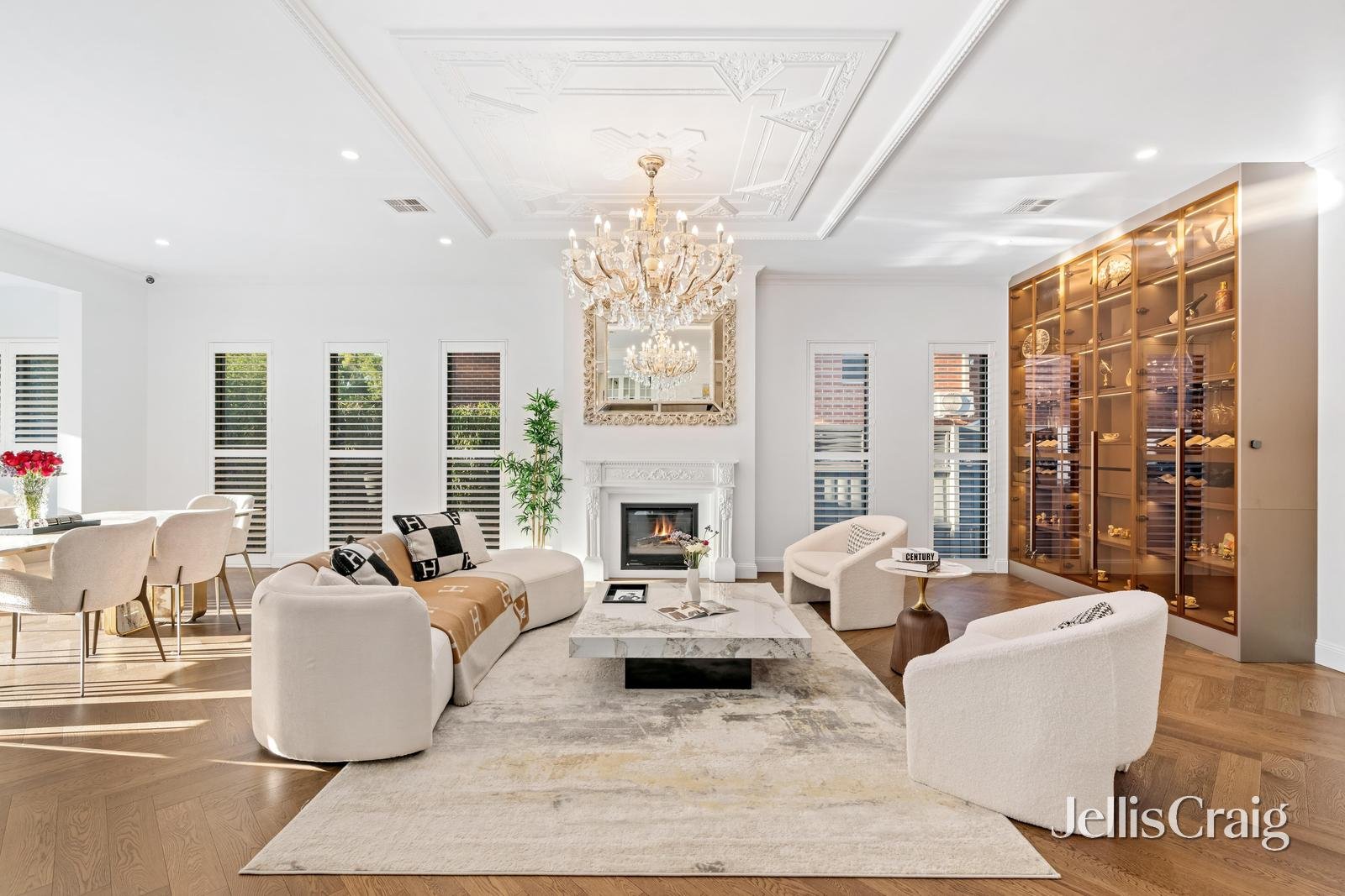 5 Hammence Street, Glen&nbsp;Waverley image 2