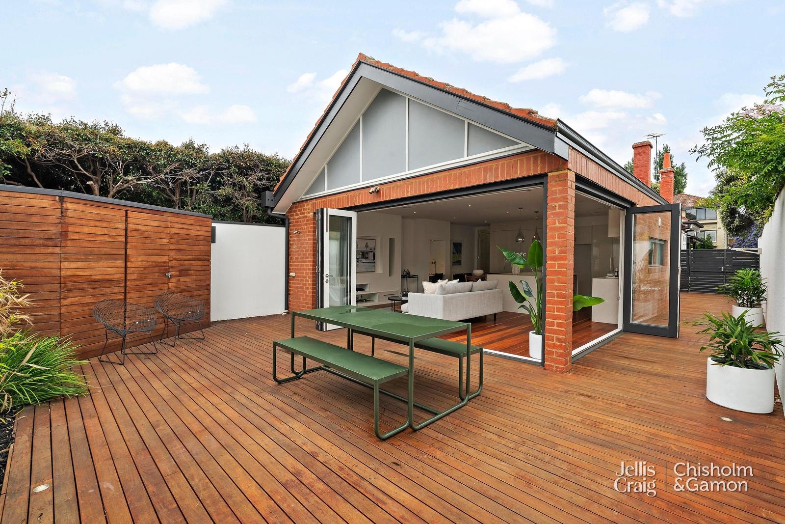 5 Hartpury Avenue, Elwood image 2