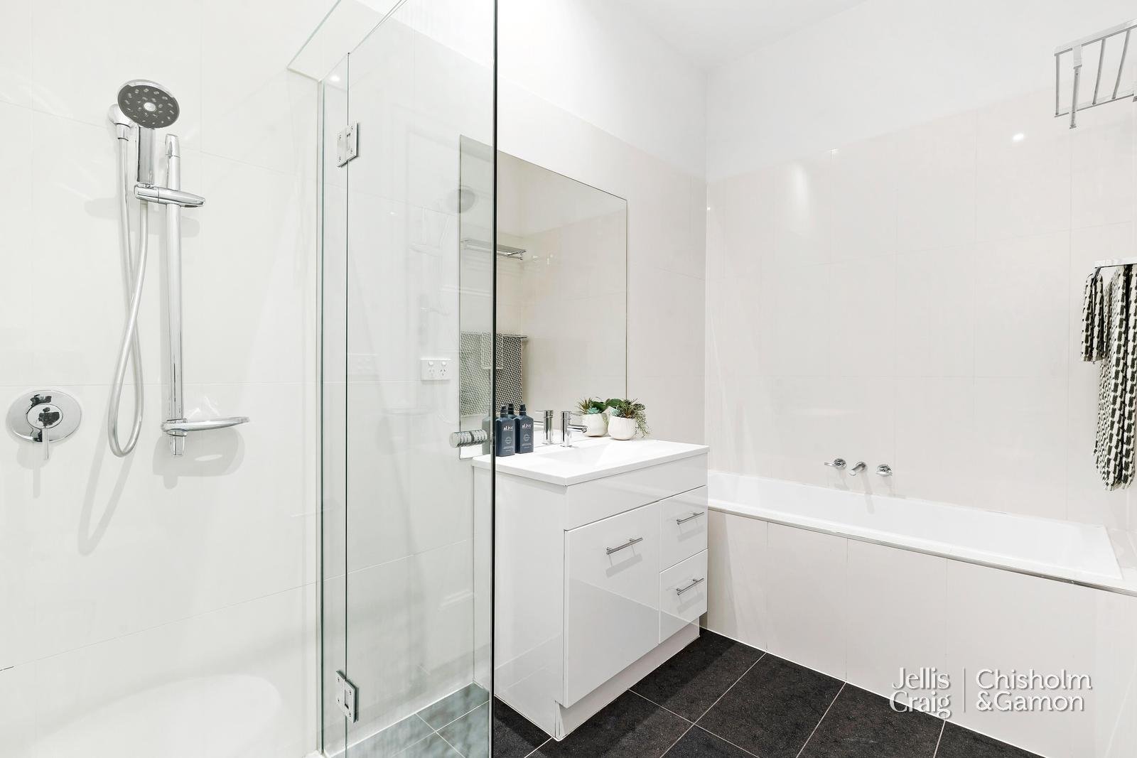 5 Hartpury Avenue, Elwood image 10