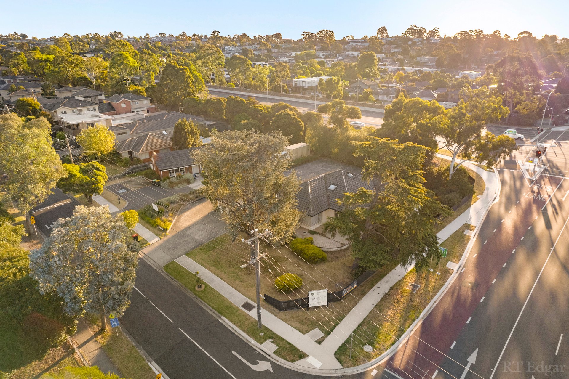 Property Gallery Thumbnail 9