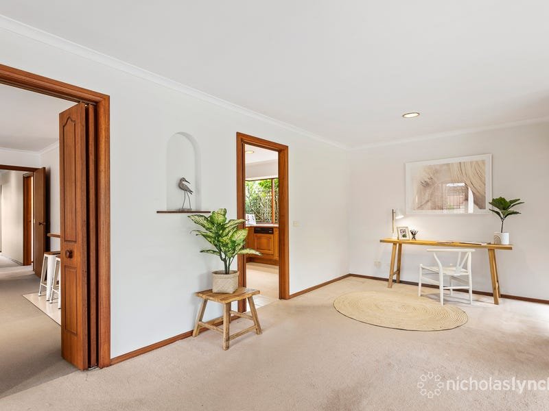 Property Gallery Thumbnail 3
