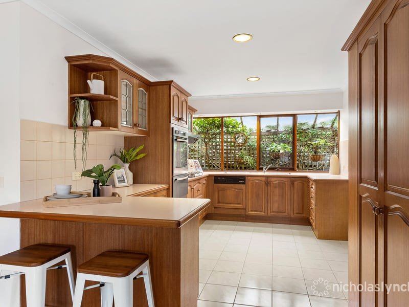 Property Gallery Thumbnail 6