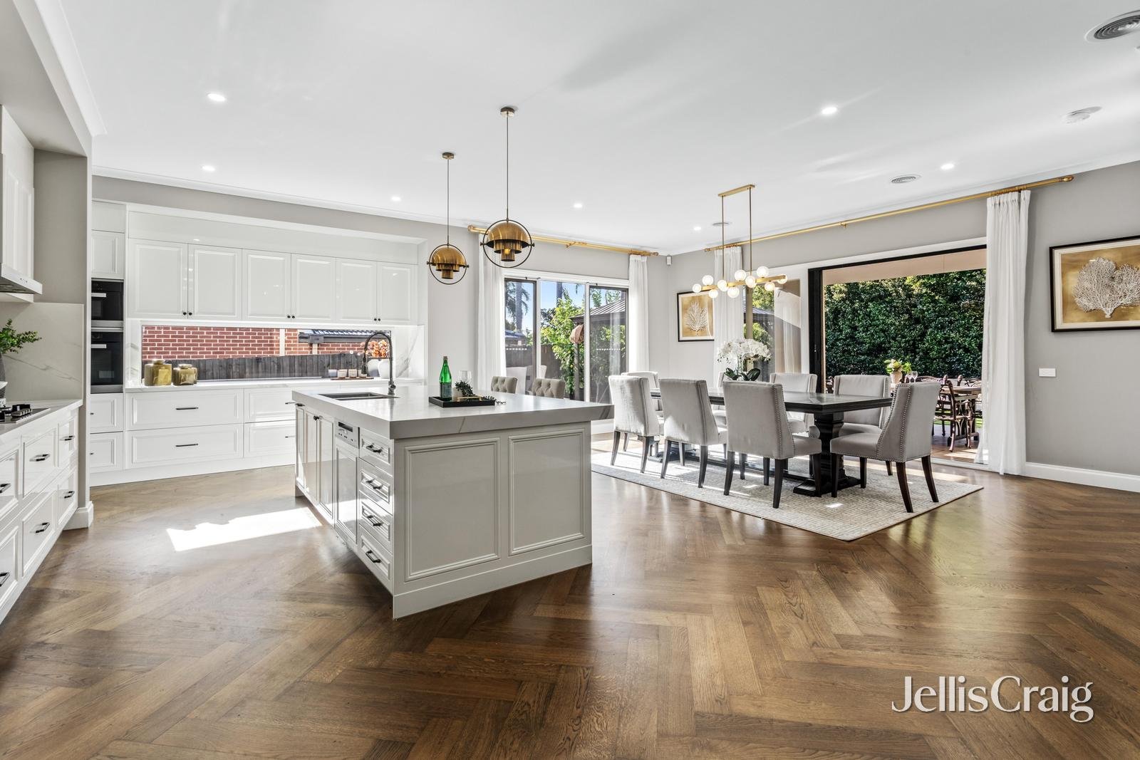 5 Hillside Road, Mount Waverley image 6