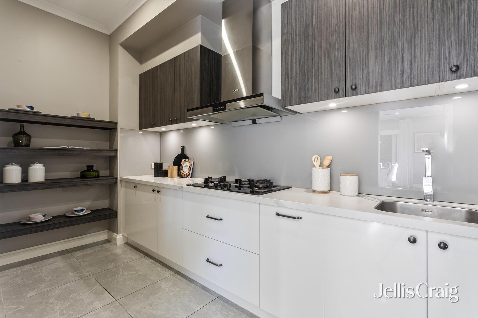 5 Hillside Road, Mount Waverley image 10