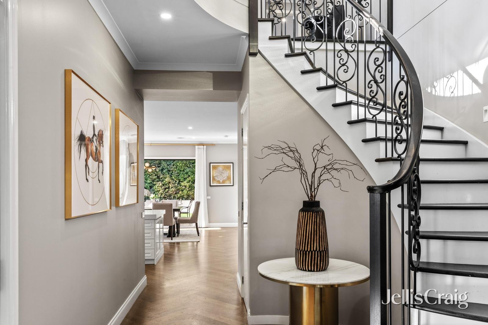 5 Hillside Road, Mount Waverley image 11