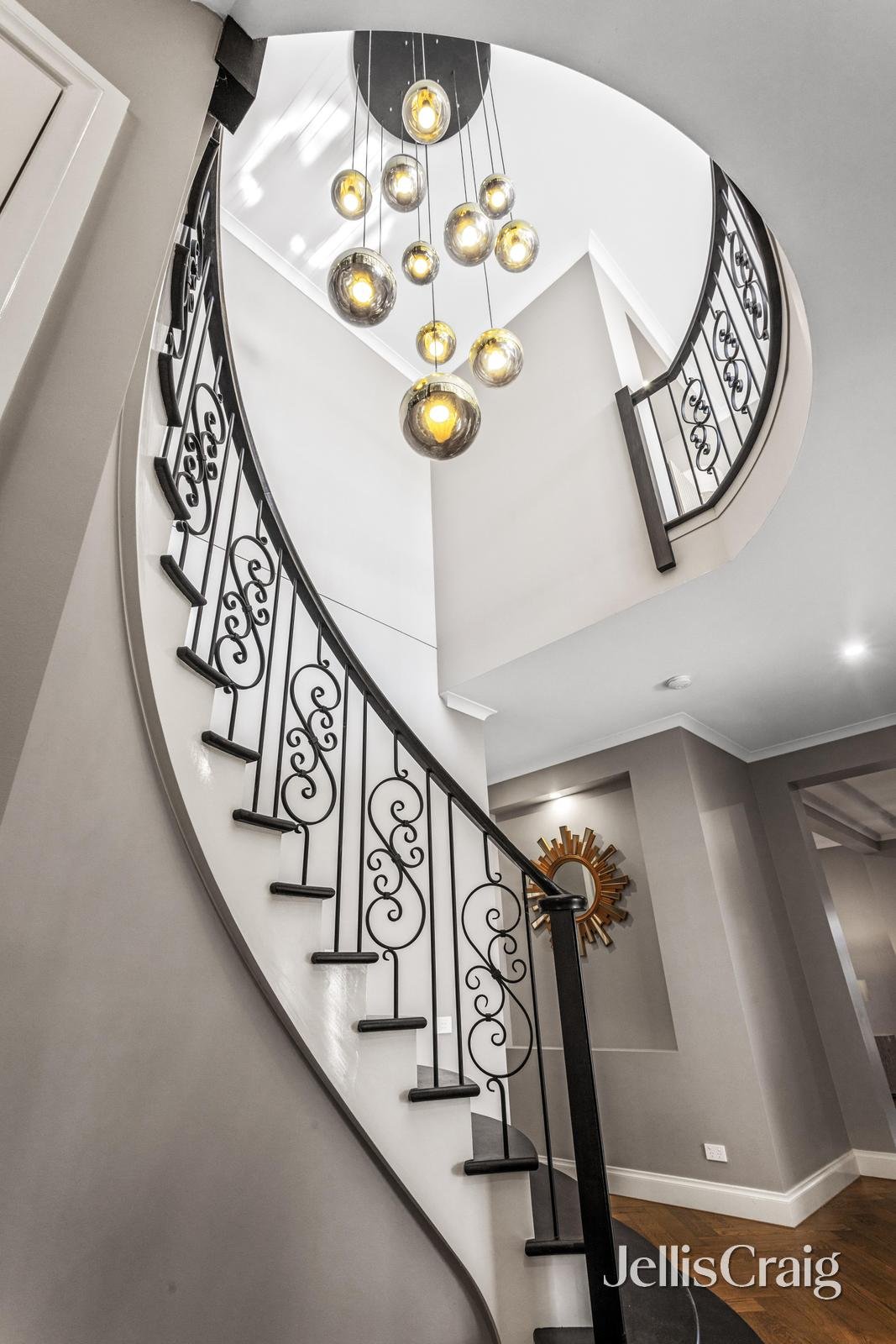 5 Hillside Road, Mount Waverley image 12