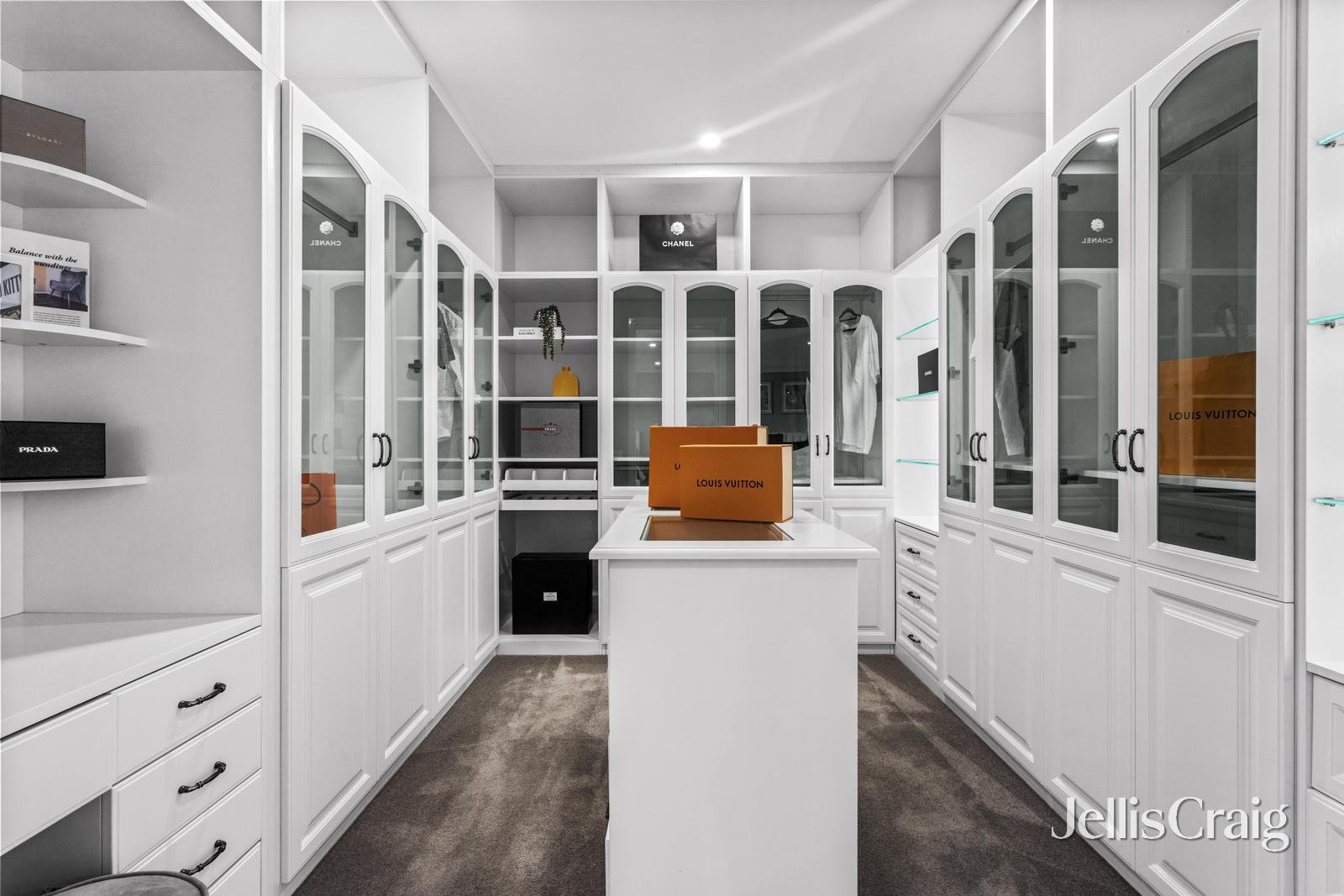 5 Hillside Road, Mount Waverley image 18