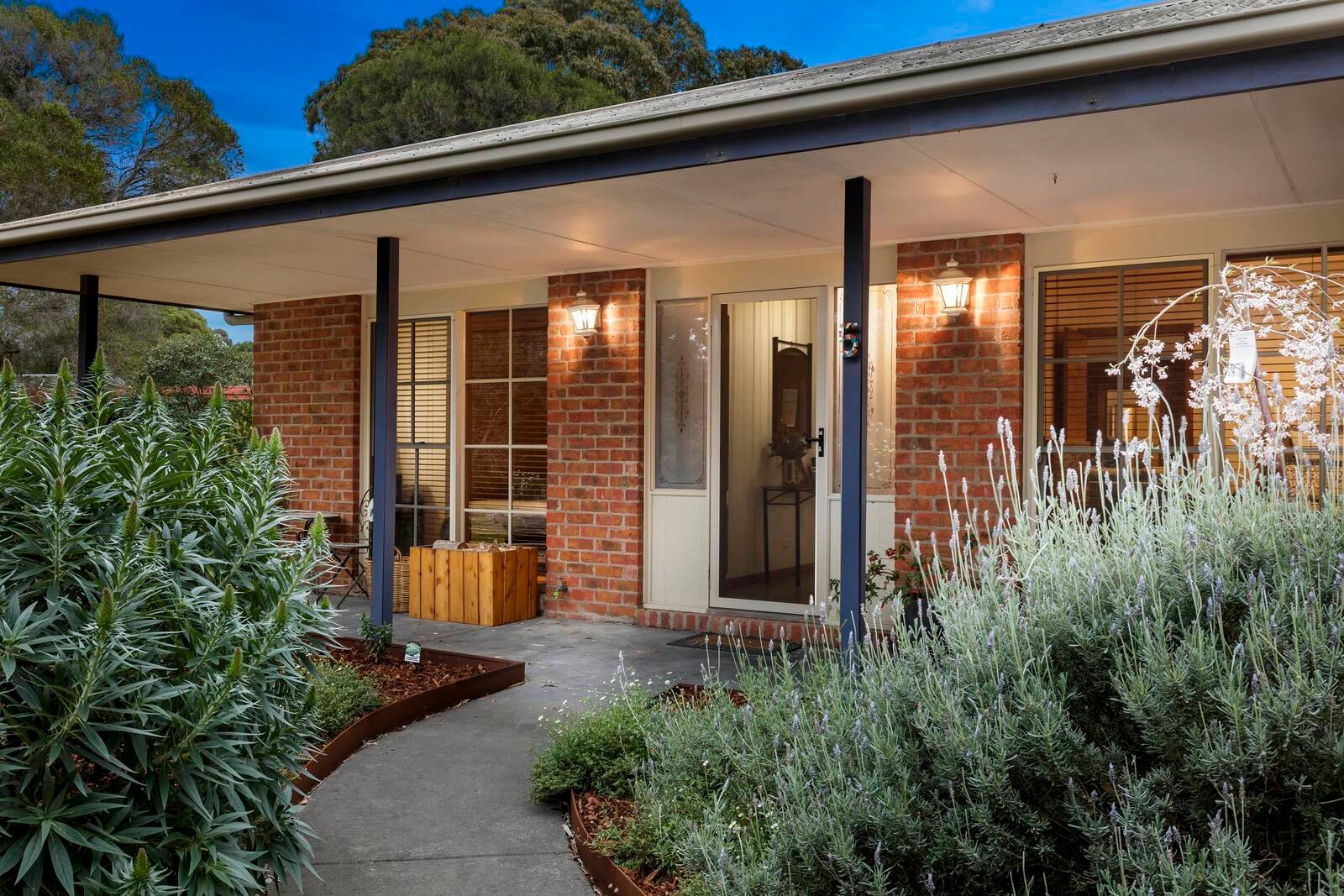 Property Gallery - Main Image