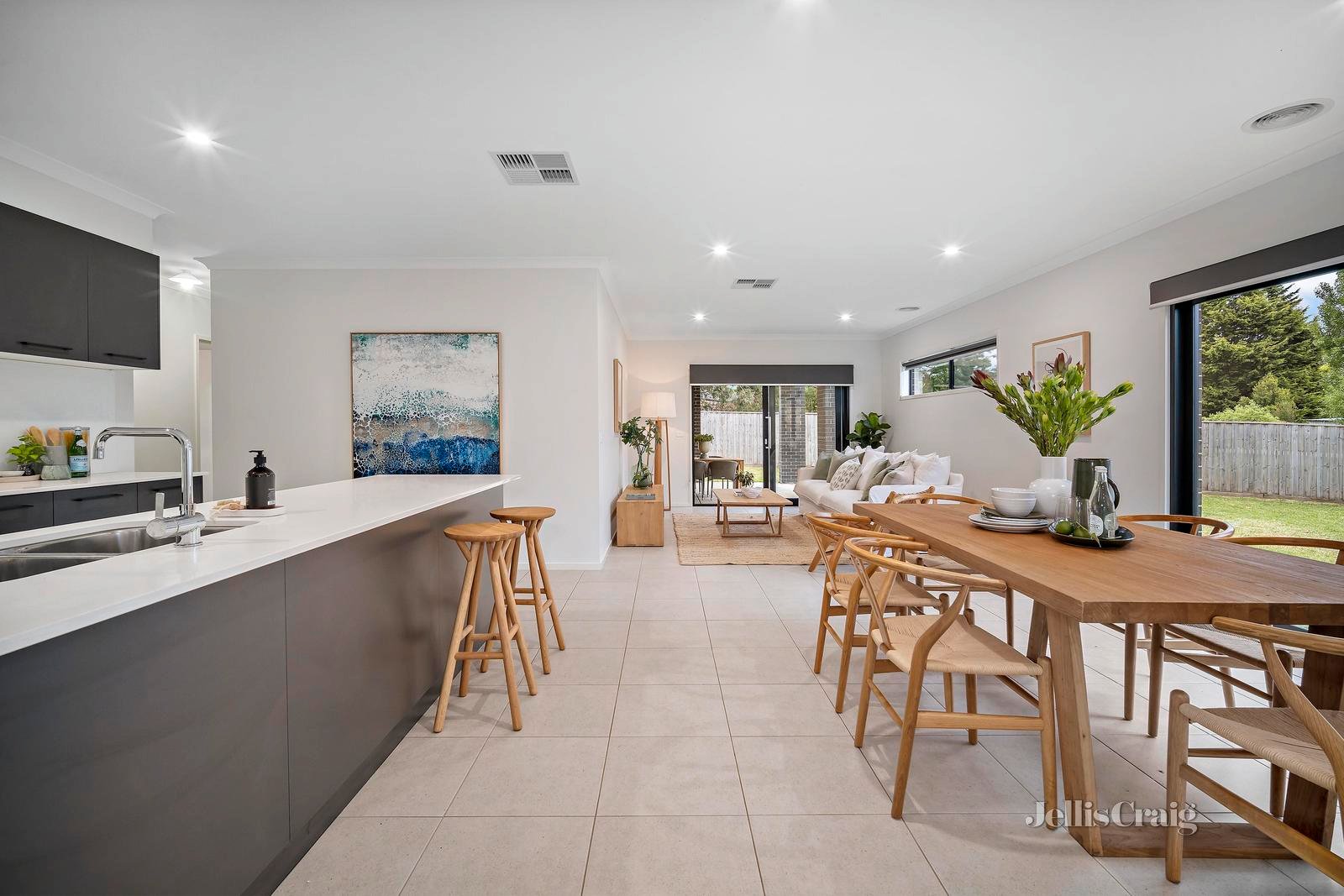 5 Hugo Place, Brown Hill image 3