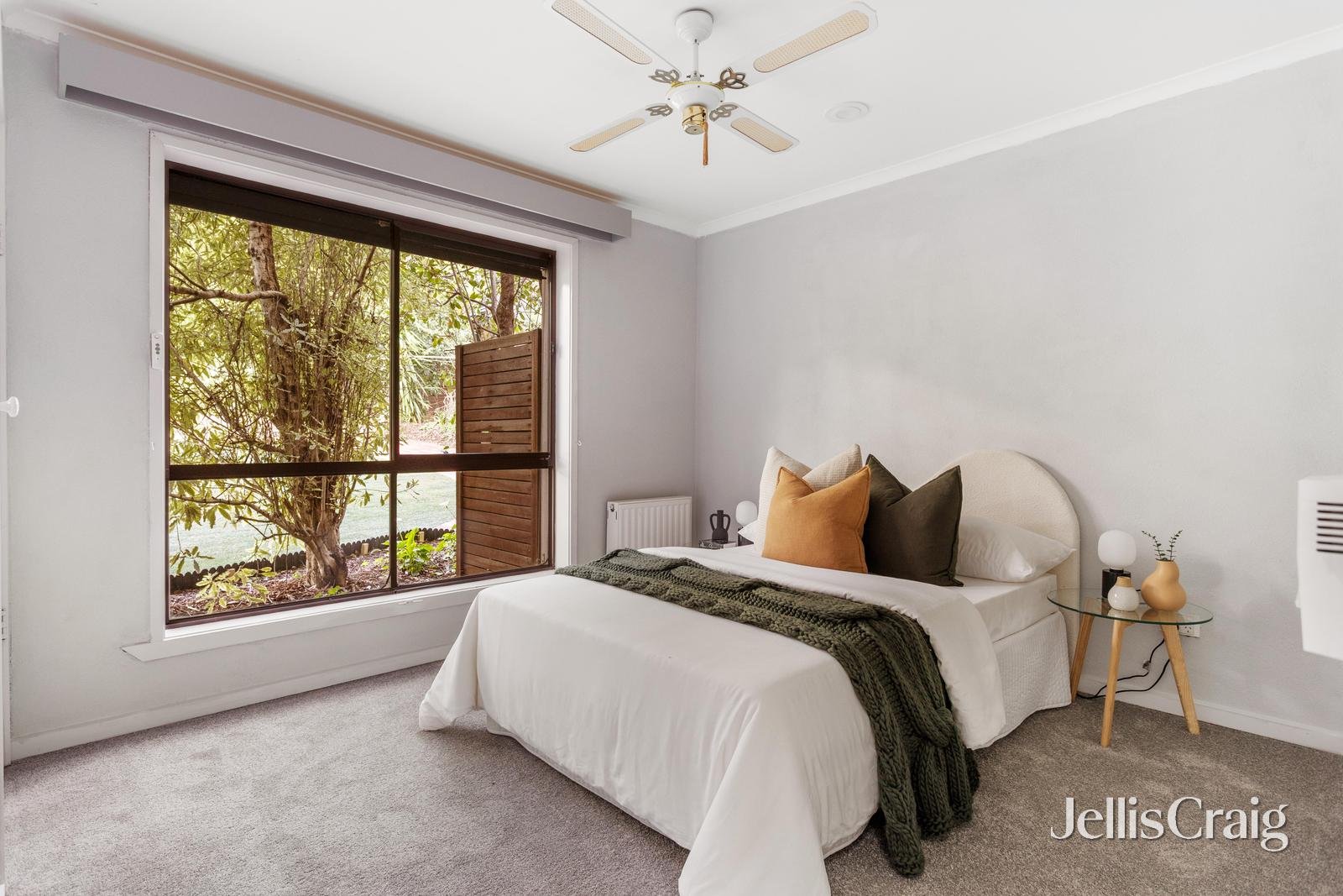 5 Huntingfield Court, Eltham image 16