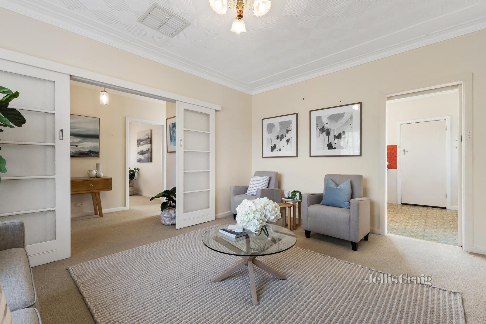 5 Huxtable Street, Mount Waverley image 5