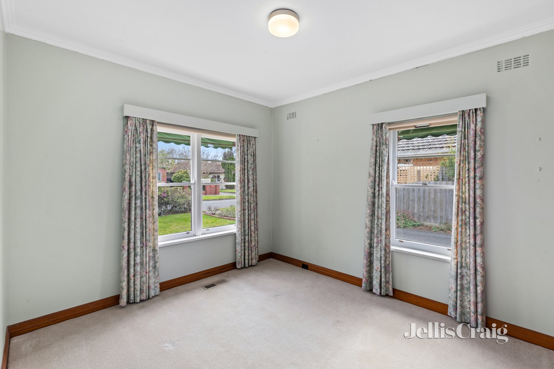 5 Hyslop Parade, Malvern East image 6