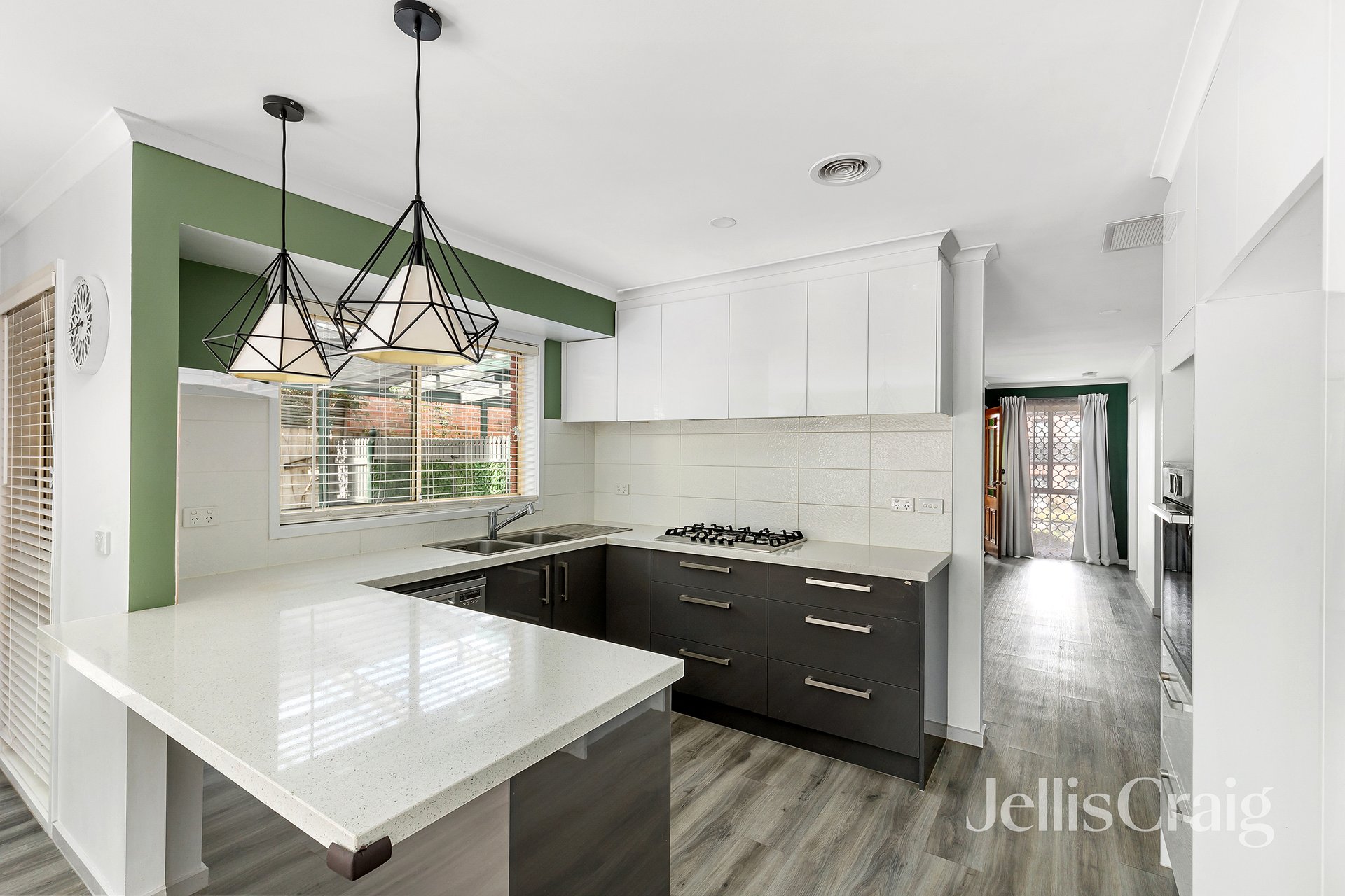 5 Illoura Street, Watsonia image 6