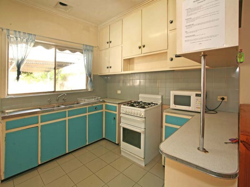 5 Inverness Avenue, Burwood image 3