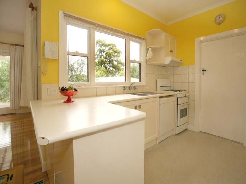5 Jellicoe Street, Box Hill South image 2