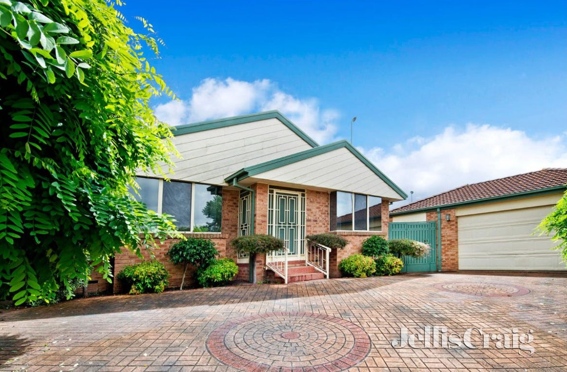 5 Jenna Close, Greensborough image 1