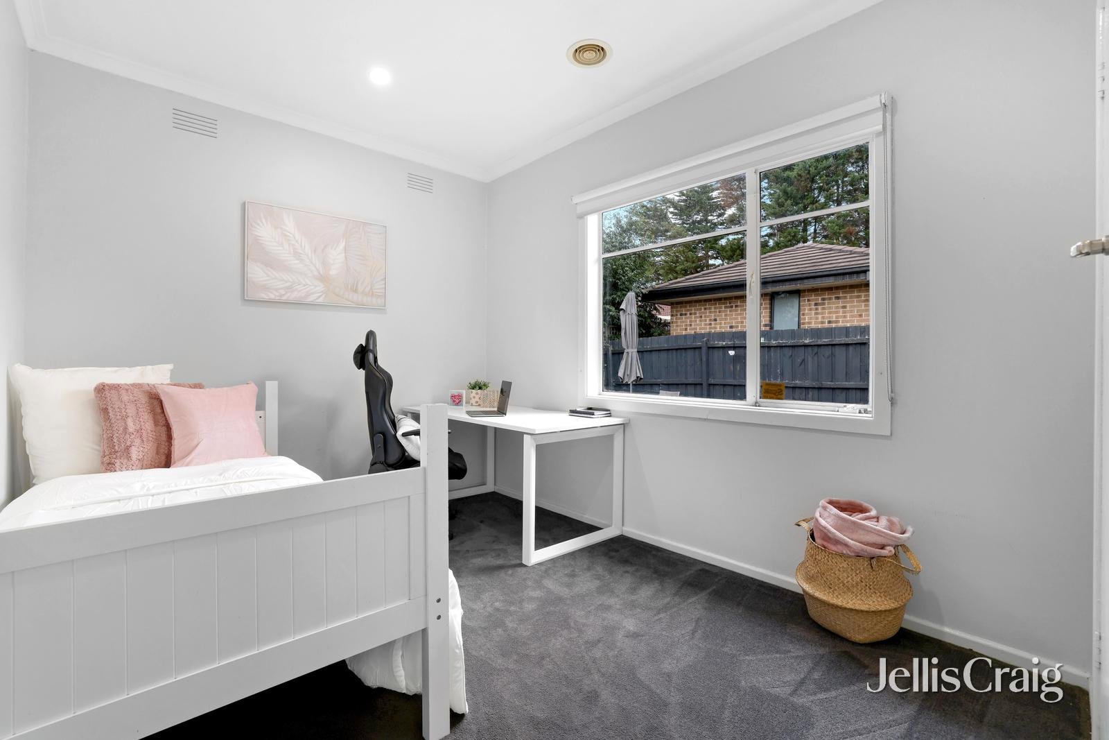 5 Jesmond Road, Croydon image 8