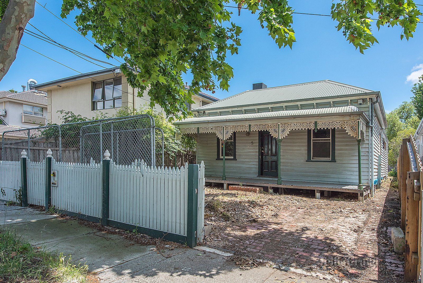 5 Jessie Street, Northcote image 2