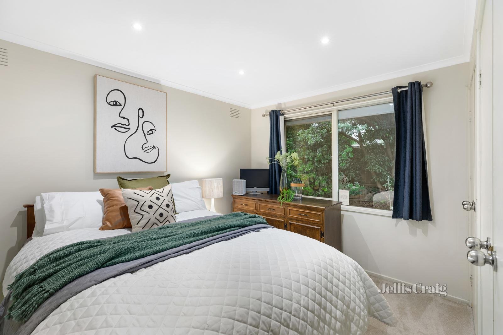 5 Joanne Court, Bayswater North image 6