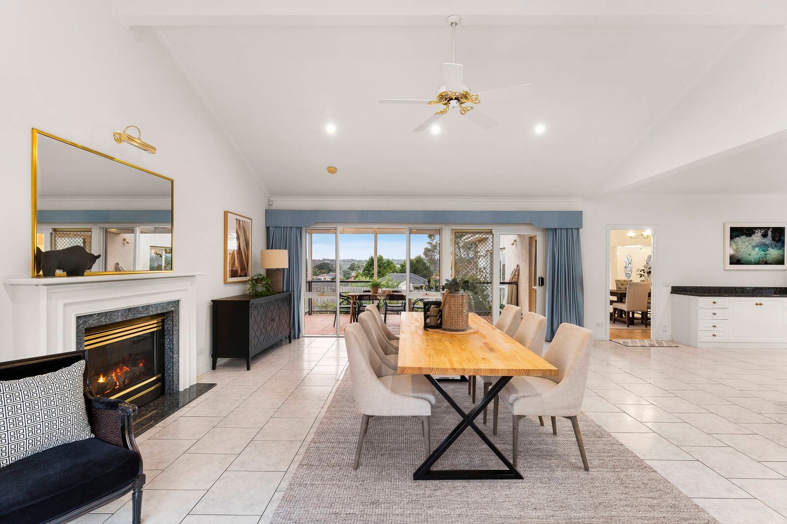 Property Gallery Thumbnail 4