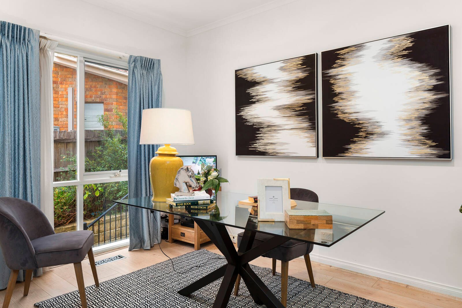 Property Gallery Thumbnail 12