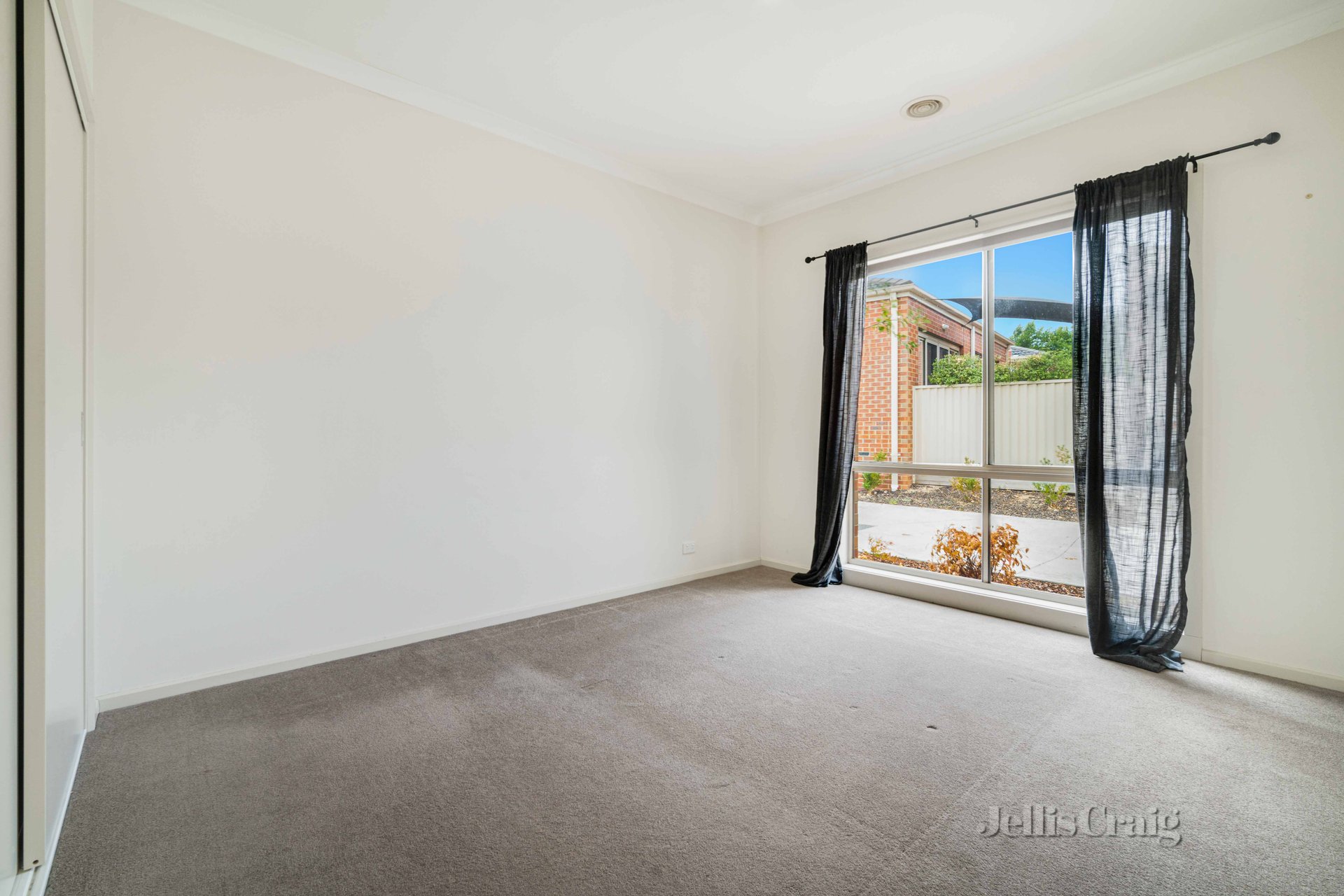 5 Jordy Place, Brown Hill image 7