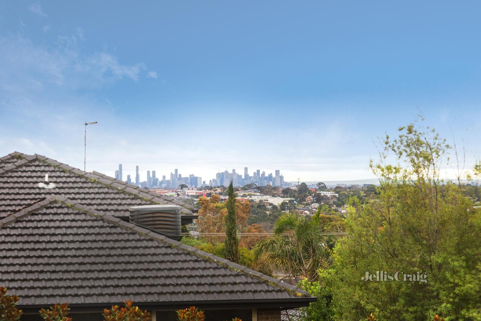 5 Jubilee Street, Mount&nbsp;Waverley image 2