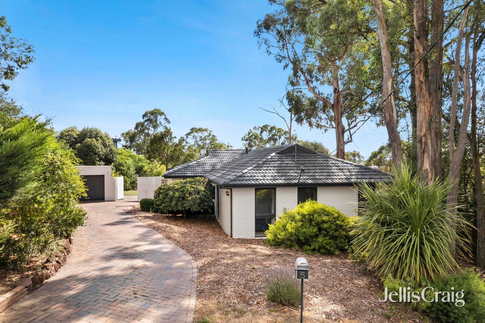 5 Julie Court, Woodend image 1