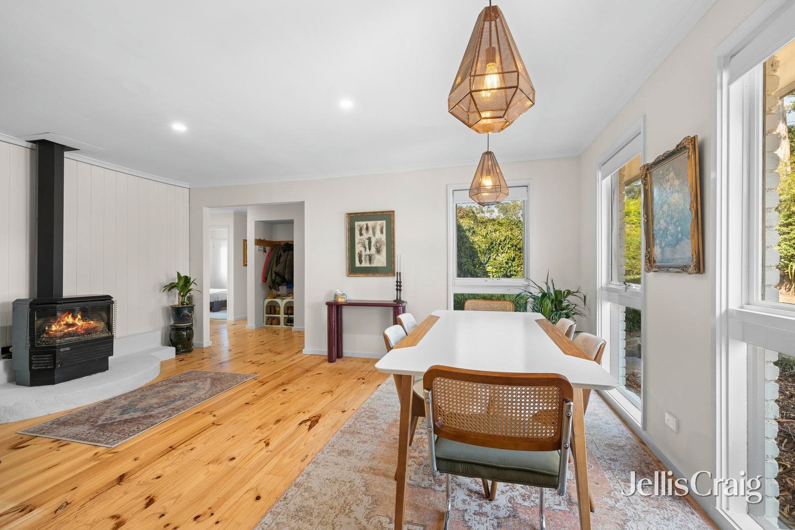 5 Julie Court, Woodend image 11
