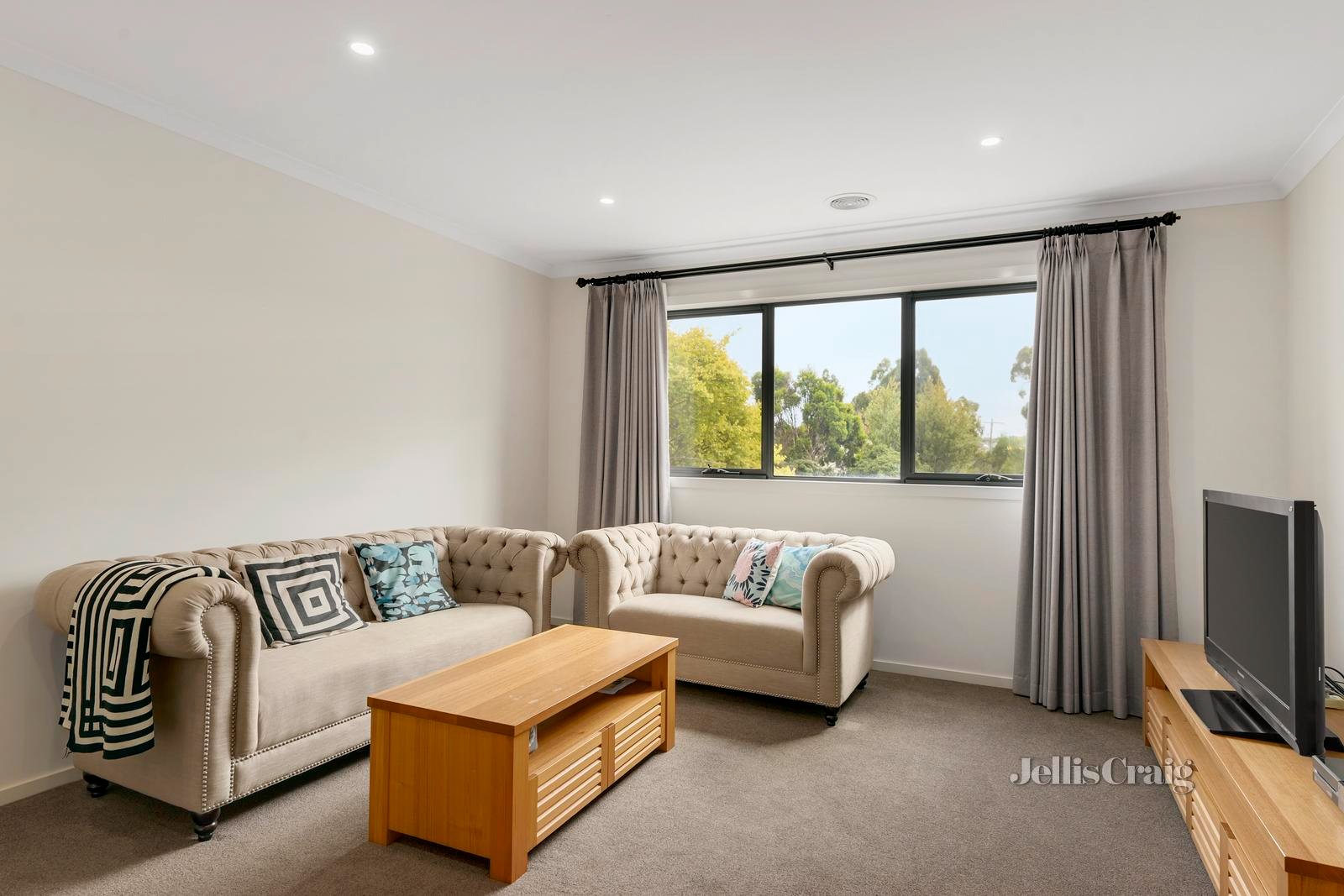 5 Kauri Grove, Glen&nbsp;Waverley image 4