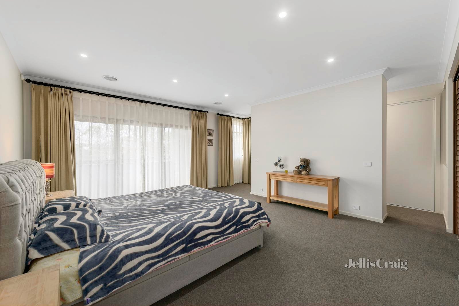 5 Kauri Grove, Glen&nbsp;Waverley image 5