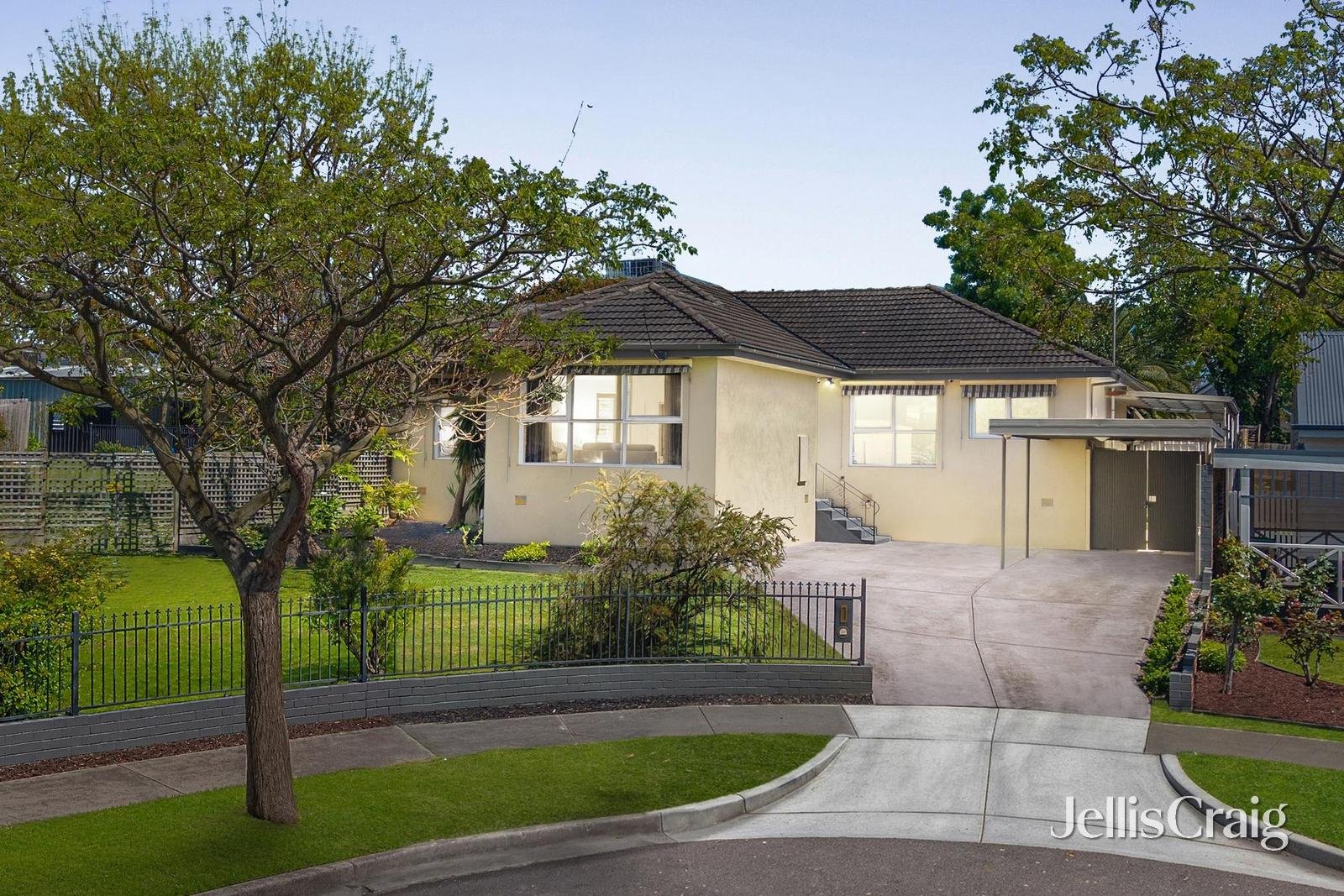 5 Keith Court, Nunawading image 1