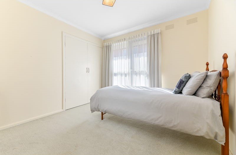 5 Kellaway Street, Mount Waverley image 8
