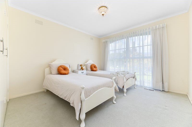 5 Kellaway Street, Mount Waverley image 9