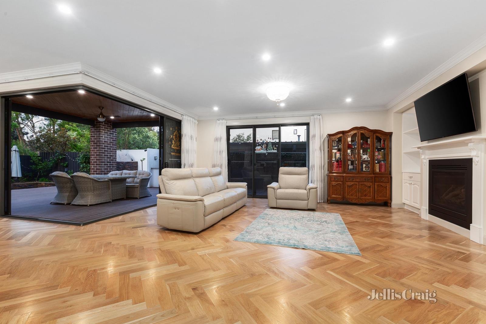 5 Kendari Avenue, Balwyn North image 4