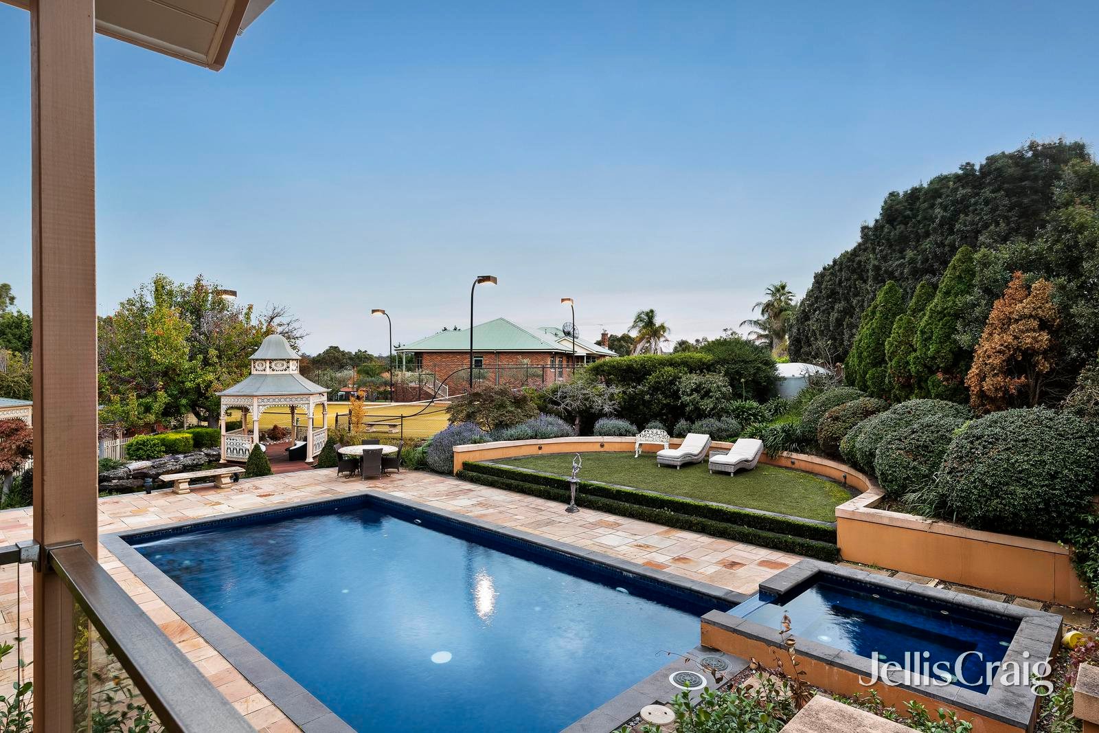5 Lakeside Drive, Lower&nbsp;Plenty image 3