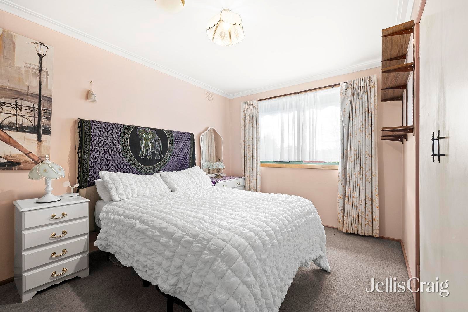5 Larnook Crescent, Mooroolbark image 6