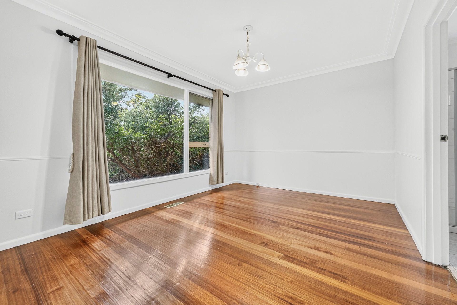 5 Leewarra Drive, Glen&nbsp;Waverley image 5