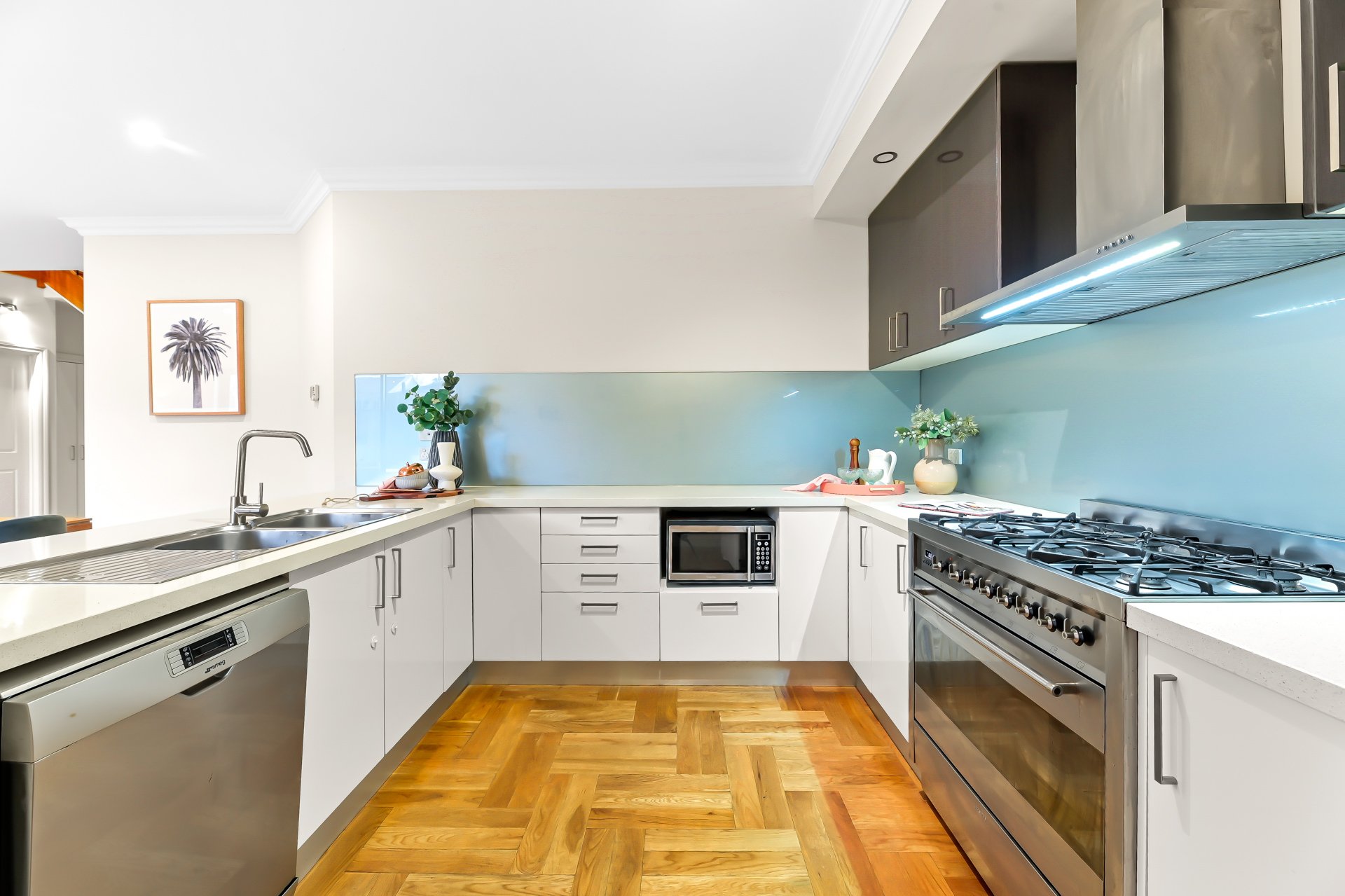 5 Leigh Street, Mount Waverley image 7