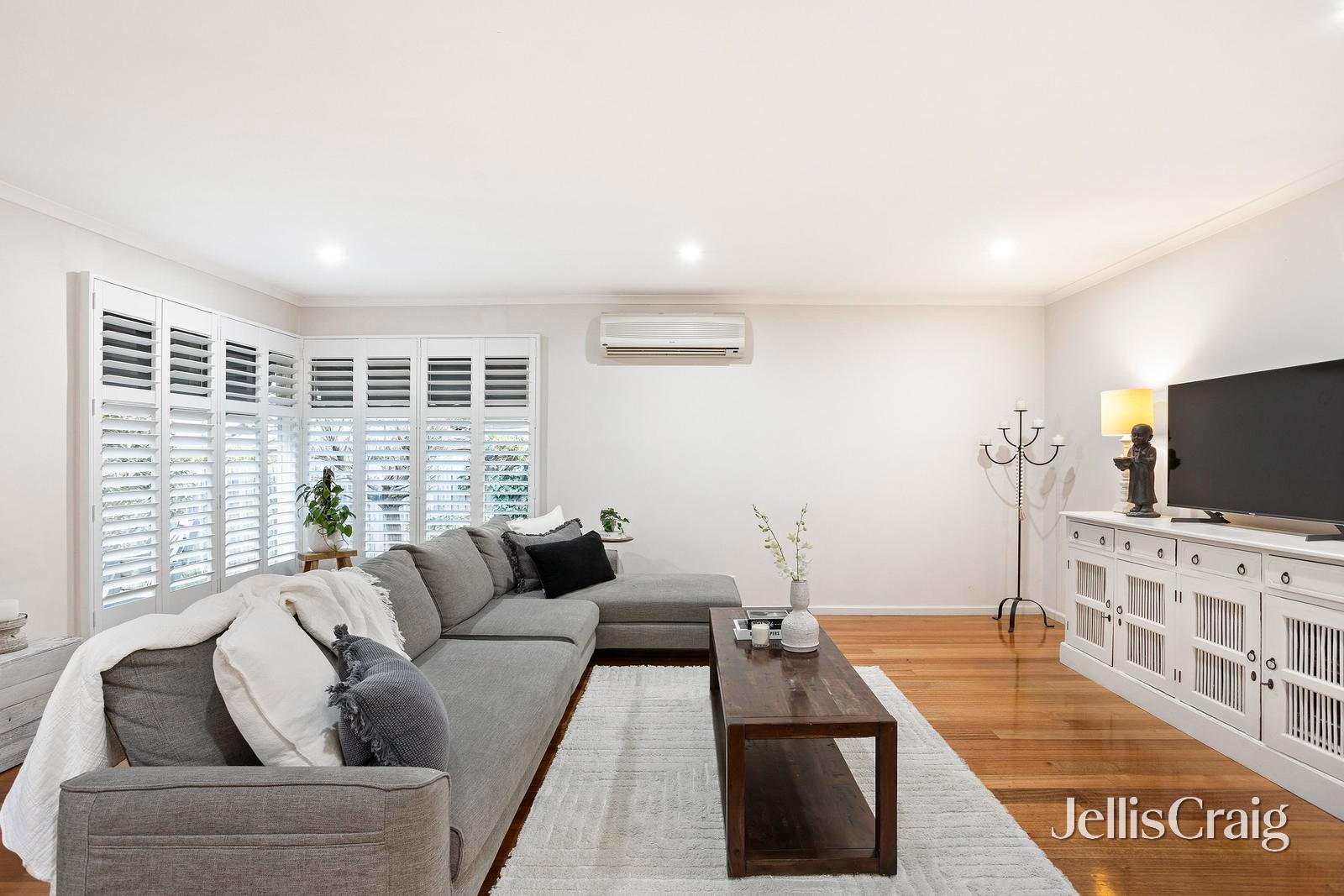 5 Leon Court, Donvale image 2
