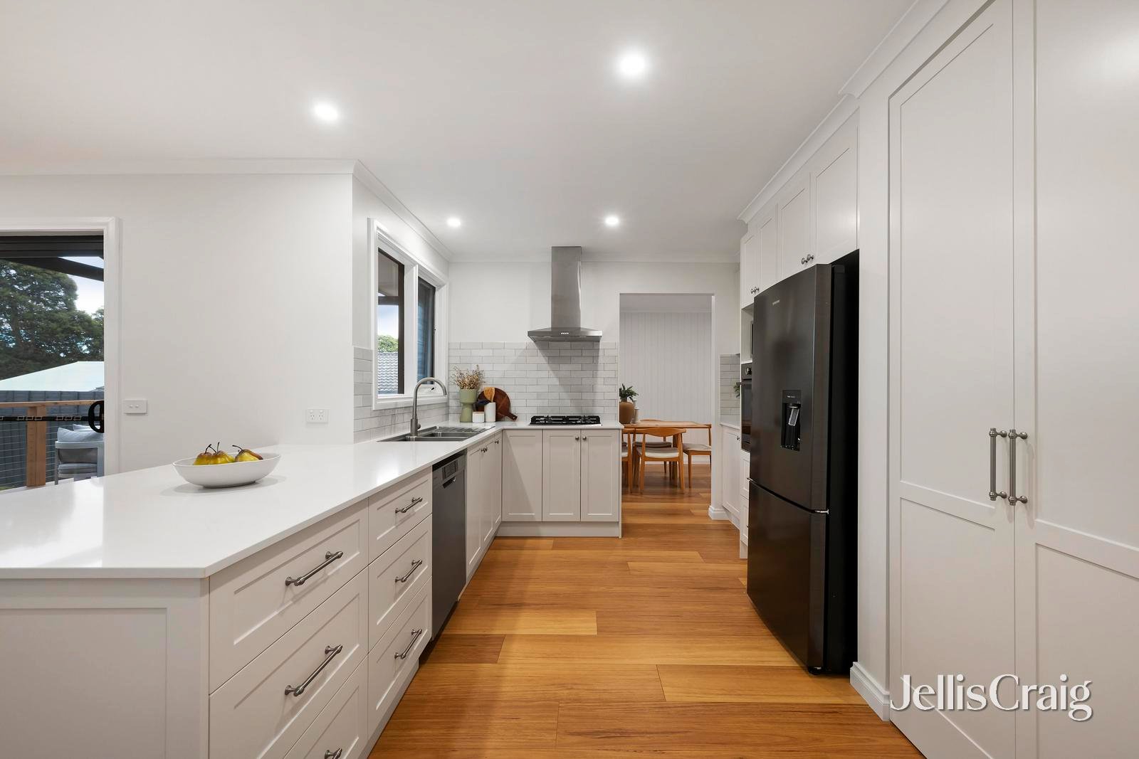 5 Levendale Avenue, Mooroolbark image 3