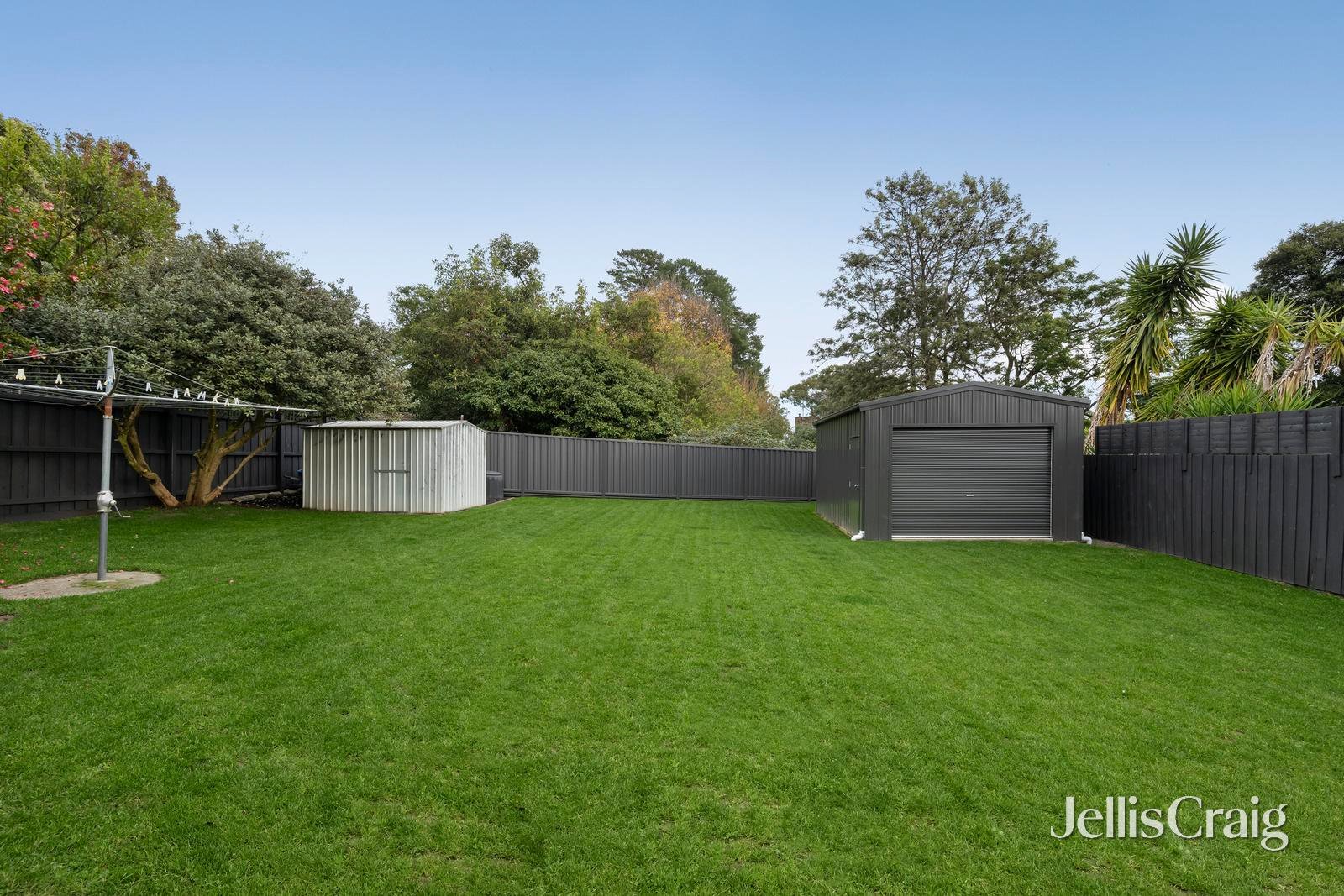 5 Levendale Avenue, Mooroolbark image 12