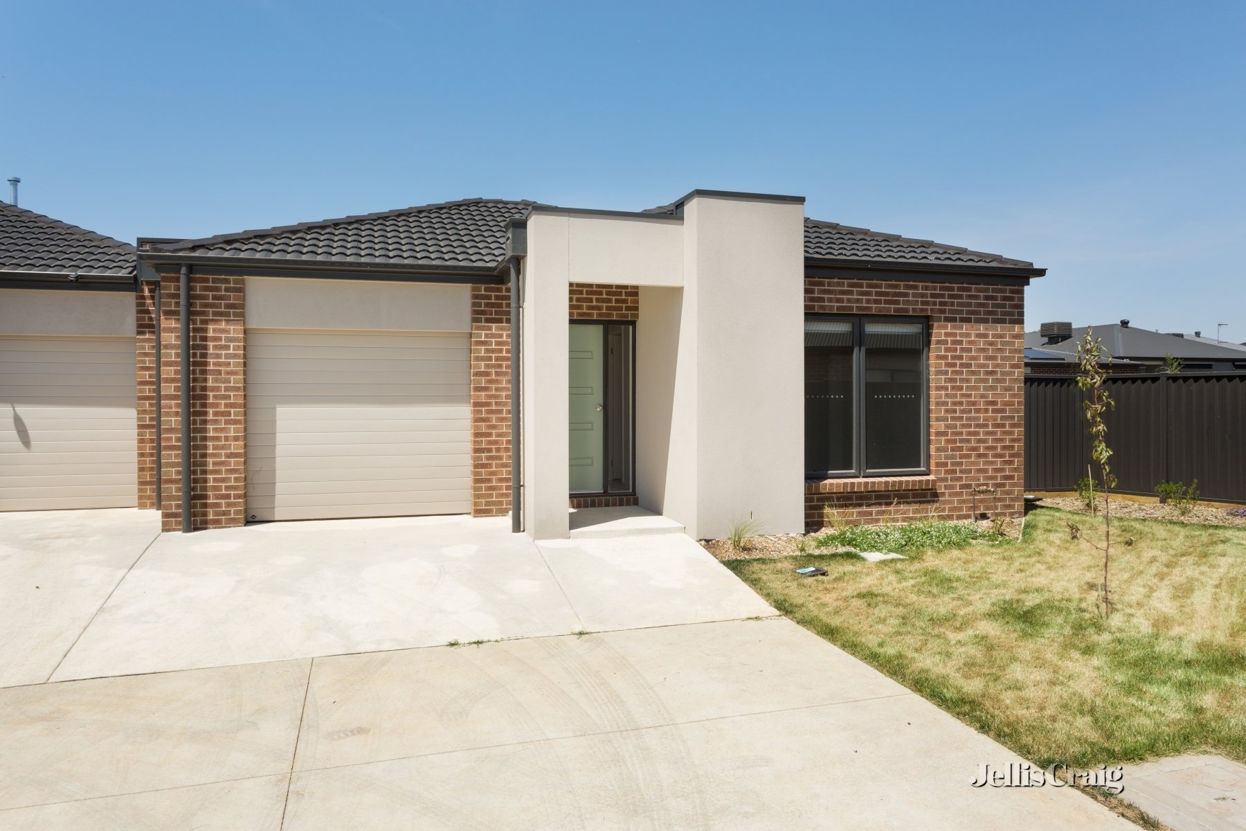 5 Liliane Place, Lake Gardens image 1