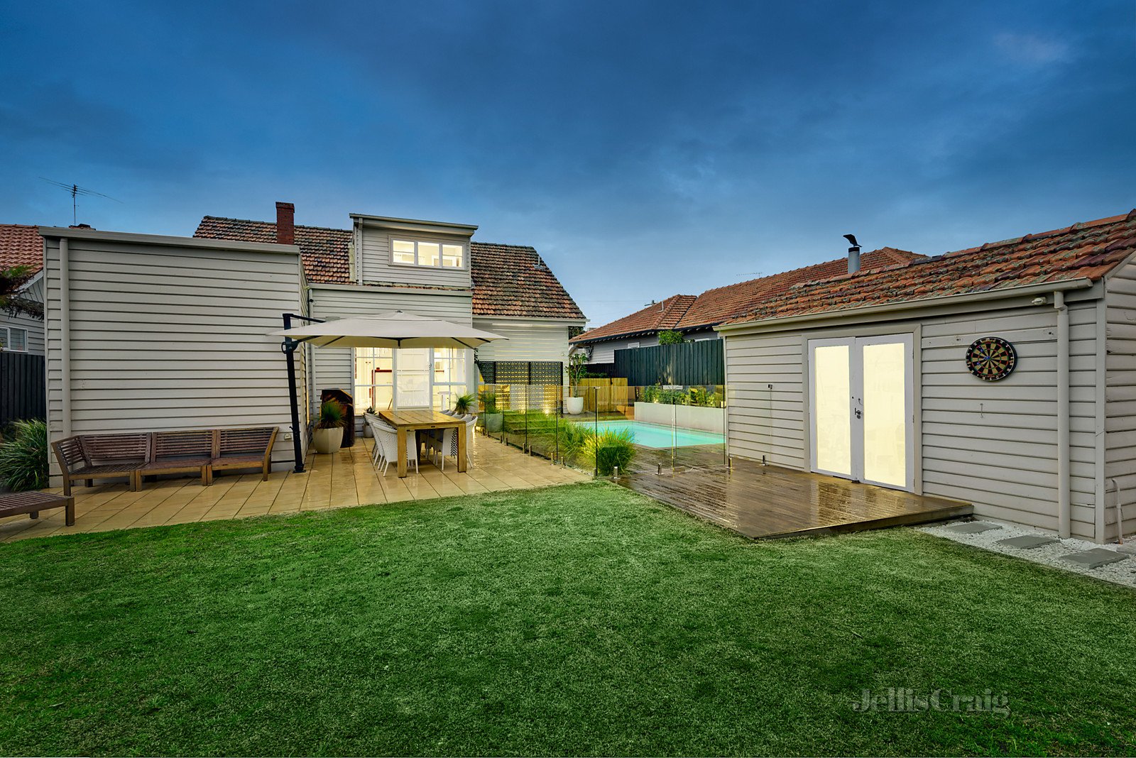 5 Lily Street, Bentleigh image 8