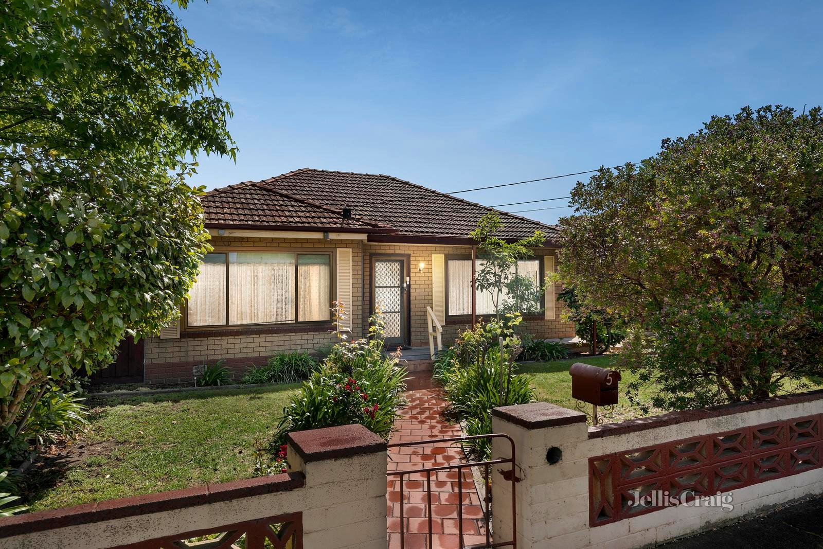 5 Linnet Street, Altona image 1